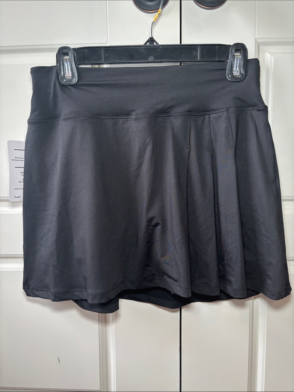 Persit Women's Black Athletic Skort - Comfortable Activewear-Small-NWT